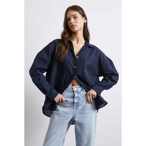 เสื้อเชิ้ตผ้าลินินโอเวอร์ไซส์ผู้หญิง สีกรมท่า สไตล์ลำลอง ติดกระดุม แบบเรียบง่าย ใส่ได้ทุกวัน - Product Image 6