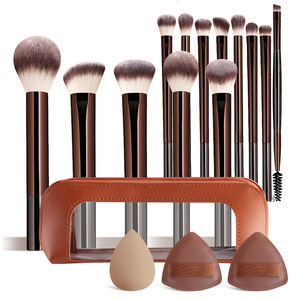 Juego Profesional <span class=keywords><strong>de</strong></span> 13 <span class=keywords><strong>Brochas</strong></span> <span class=keywords><strong>de</strong></span> <span class=keywords><strong>Maquillaje</strong></span> y Esponjas, con Logotipo Personalizado, Cerdas Suaves <span class=keywords><strong>de</strong></span> Primera Calidad, con Bolsa <span class=keywords><strong>de</strong></span> Almacenamiento - Product Image 2