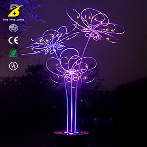 Sculpture florale LED personnalisable de grande taille - Lumière décorative extérieure programmable RVB pour centre commercial et complexe hôtelier - Product Image 1