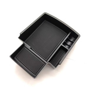 กล่องเก็บของที่วางแขนออดี้ คิว 5 ถาดคอนโซลกลาง ปรับแต่งภายในด้วยพลาสติก - Product Image 5