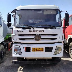 Camión Compactador de Basura DONG-FENG 6x4, Vehículo de Recolección de Residuos de 20 Metros Cúbicos, Color Azul y Blanco, Camión de <span class=keywords><strong>Segunda</strong></span> <span class=keywords><strong>Mano</strong></span> en Venta - Product Image 1