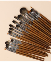 Ensemble de pinceaux de maquillage professionnel Hongjiahui OEM ODM, kit complet de 40 pièces, pinceau plat, poils en fibres synthétiques, manche en bois, visage