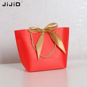 JiJiD 크리 에이 티브 사용자 정의 활 쇼핑 가방 화장품 공장 직접 공급 큰 빨간 의류 종이 가방