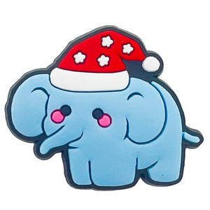 2023 fabricante al por mayor personalizado Navidad PVC zapatos decoraciones diseñador cocodrilo colgante en zapatos de goma - Product Image 5