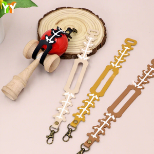 クイックシップ レザー ケンダマホルダー レッド クリエイティブ スカル ハロウィン ソード ジェイドカバー ソードアクセサリー キャリーオン ストレージ ハンギングバッグ - Product Image 2