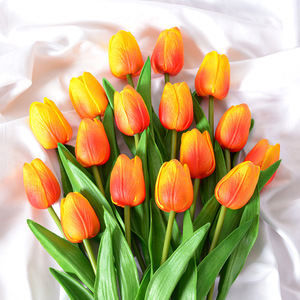 Mini-tulipe artificielle en PU, dégradé de couleurs, décoration d'intérieur, style moderne, faite à la main pour la fête des Mères - Product Image 3