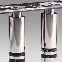 Console moderne minimaliste avec plateau en marbre noir, table d'entrée de luxe avec miroir et pieds en acier inoxydable