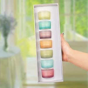 Vente en gros de bougies de Noël parfumées en cire de soja, ensemble de 7 bougies parfumées de luxe, coffret cadeau - Product Image 5