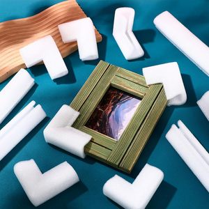 แผ่นโฟมโพลีเอทิลีนขยายตัวสำหรับป้องกันมุม หนา 10-15 มม. ปรับขนาดได้ สำหรับป้องกันขอบกล่องทีวี กระจก ขณะขนย้าย เหมาะสำหรับเทศกาลต่างๆ - Product Image 1