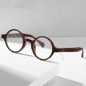 Montature Ottiche Spesse Rotonde per Occhiali da Lettura, Piccole in Tartaruga con Aste CP Bloccanti per Tutti i Tipi di Viso, con Inserti per Aste - Product Image 1