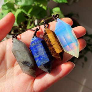 Colgante Hexagonal de péndulo con forma de bala para hombre y mujer, <span class=keywords><strong>collar</strong></span> con <span class=keywords><strong>amuleto</strong></span> de piedra Natural grande, amatista de cristal, energía obsidiana de <span class=keywords><strong>cuarzo</strong></span> <span class=keywords><strong>rosa</strong></span> - Product Image 4