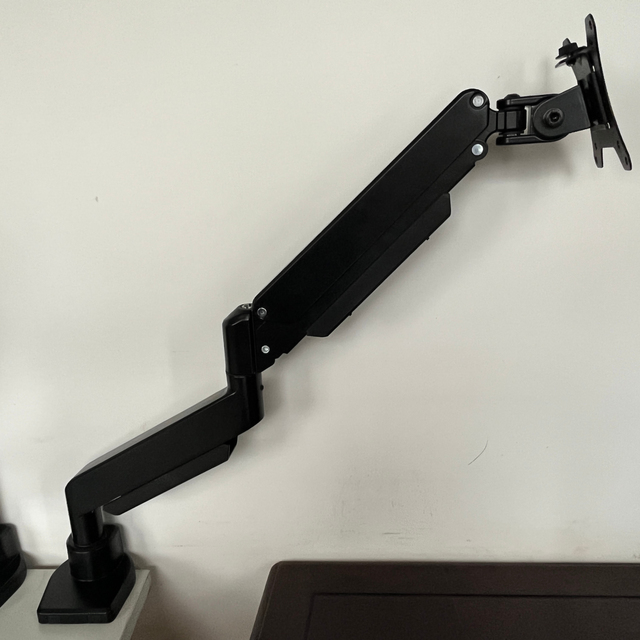 Wholesale New Customer Logo Adjustable Dual Monitor Arm Mount Stand Riser Bracket Gas Spring 32 Inches 90 Degrees Alloy Steel