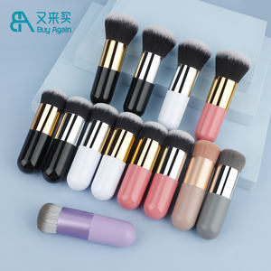 Vente en gros à bas prix manche en plastique court pinceau pour fond de teint kabuki liquide végétalien dense pinceau pour fond de teint potelé - Product Image 1