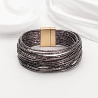 Bracelet enroulé en cuir PU pour femme, style bohème minimaliste, plaqué or 14 carats, multi-couches, avec fermoir magnétique, idéal pour les soirées