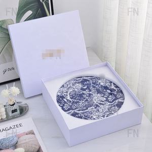 Service de vaisselle de luxe en porcelaine fine durable, série Jungle, bleu et blanc avec incrustations dorées, 4 pièces, assiettes à steak et dim sum - Product Image 2