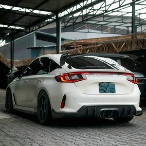 Diffuseur arrière en carbone sec de luxe EPR pour Civic Type-R FL5 avec installation facile - Product Image 2