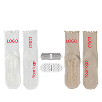 Chaussettes de yoga et de Pilates antidérapantes en tricot de haute qualité pour femmes, avec grip antibactérien, pour la barre et la gym