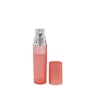 Vente en gros de flacons de parfum vides en plastique rechargeables en forme de stylo de 5 ml, nouveau design, flacon de parfum de poche, pulvérisateur à pompe