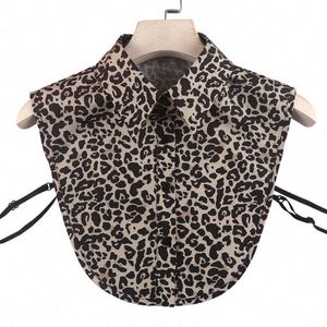 Nouveau faux col coréen pour femme, col décoratif pour sweat à capuche, imprimé léopard, tendance et polyvalent - Product Image 4