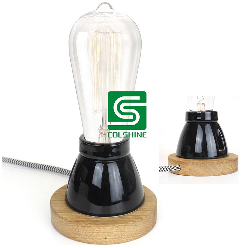 Лампа для кемпинга