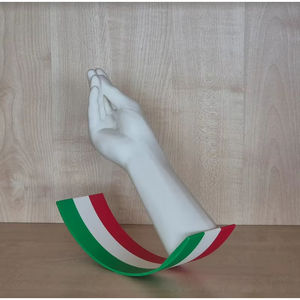 Décorations de voiture et de bureau en forme de geste italien amusant, jouets créatifs pour une décoration ludique - Product Image 5