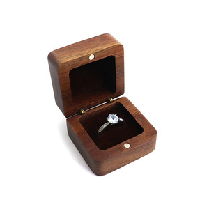 Wholesale Walnut Wood Round Wedding Ring Boxes <strong>Unique</strong> Heart Design for Couple Rings Jewelry Boxes - Product Image 2