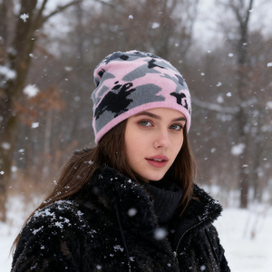 Chapeau d'hiver chaud pour homme avec jacquard camouflage décontracté, bonnet en tricot camouflage avec broderie 3D en stock - Product Image 4