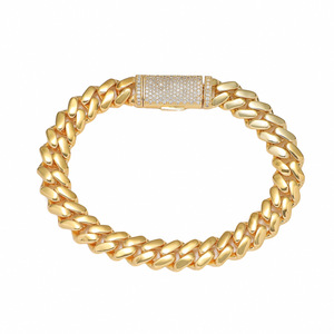 Bracciale da Uomo di Alta Gamma in Acciaio Inossidabile con Zirconi, 10mm, Chiusura a Scatto Quadrata, Finitura Liscia con Incastonatura di Zirconi - Product Image 6