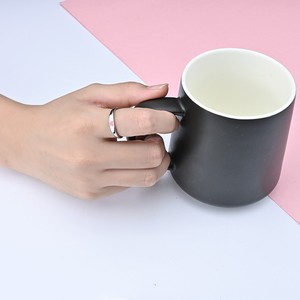 Japanese and Korean style minimalist luxury heart-shaped <b>titanium</b> steel women's <b>ring</b>, niche design, suitable for weddings, propo - Product Image 3