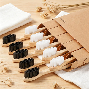 Ensemble de brosses à dents en bambou biodégradable, 100% naturel, compostable, respectueux de l'environnement, lot de 8 pièces - Product Image 1