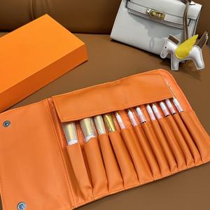 Ensemble de 12 pinceaux de luxe neufs avec pochette de voyage, pinceaux doux pour le blush, les sourcils, le contour et les lèvres, personnalisation de la marque privée - Product Image 5