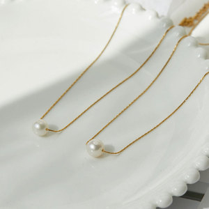 Collier avec pendentif en perle plaqué or 18 carats en acier inoxydable 316L résistant à l'eau et au ternissement avec logo personnalisé pour femmes - Product Image 3