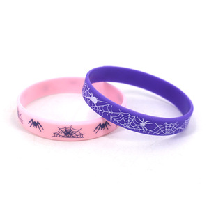 Nhà Máy Bán buôn tùy chỉnh in Spider Web Thiết kế thân thiện với môi cao su ban nhạc cổ tay cho các hoạt động quảng cáo bên - Product Image 4