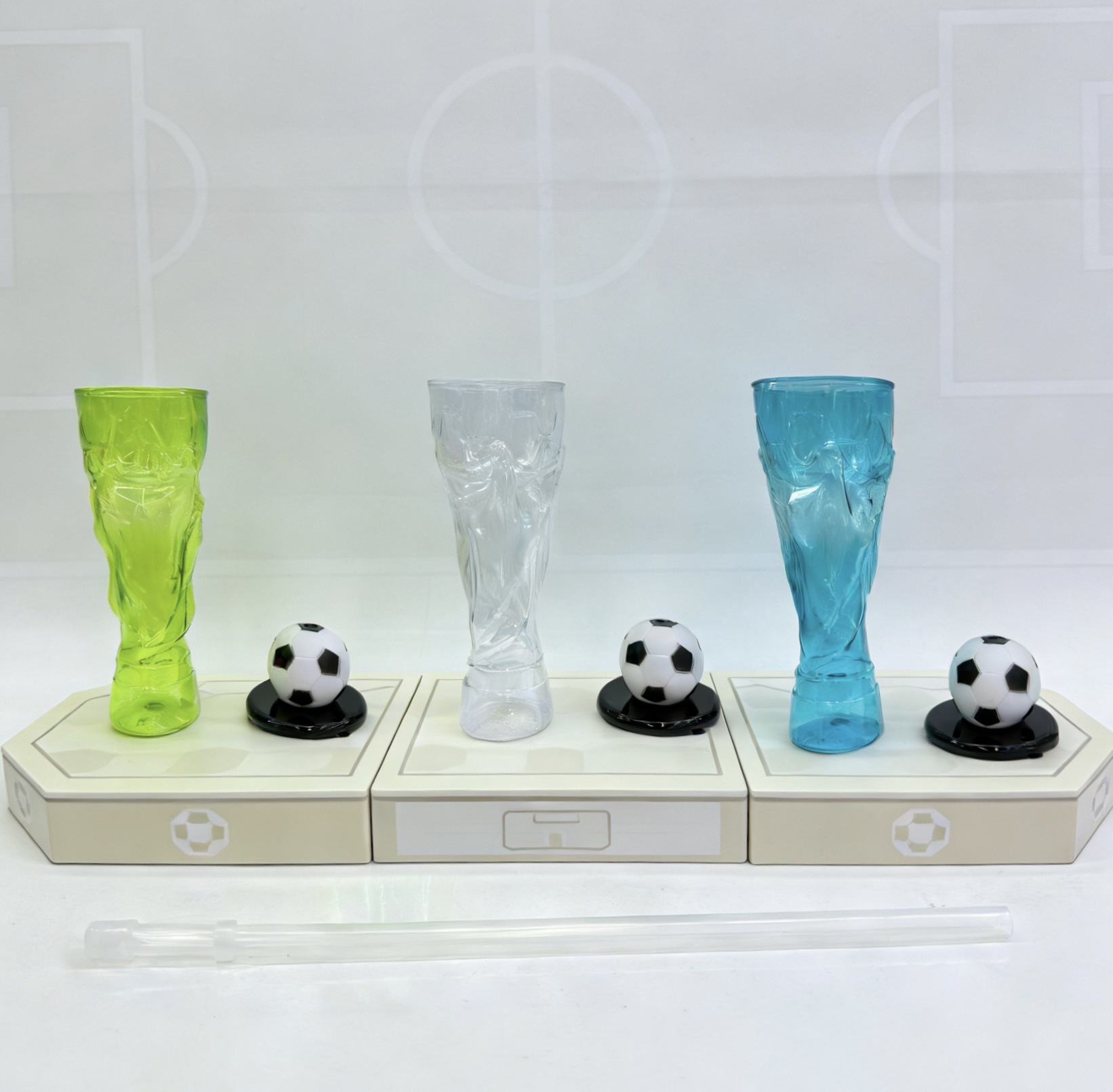 Corps de tasse transparent bleu vert