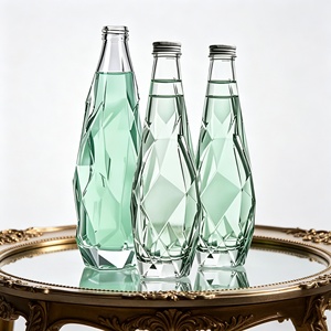 Botella de Vidrio de Lujo Premium de 500ml 750ml con Etiqueta Grabada Personalizada para <span class=keywords><strong>Agua</strong></span> <span class=keywords><strong>Mineral</strong></span> Portátil, Refrescos y Jugos de Frutas - Product Image 5