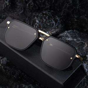 Nuevas Gafas de Sol Polarizadas Cuadradas para Hombre, Montura Negra, Patillas Metálicas, Protección UV400, Estilo para Exteriores ZS-98359P - Product Image 4