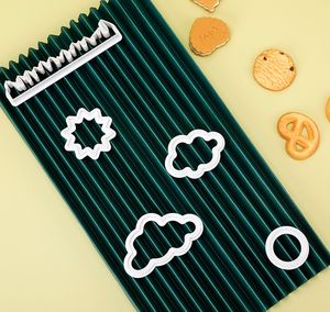 5 pièces/ensemble éléments naturels créatifs nuage <span class=keywords><strong>herbe</strong></span> soleil <span class=keywords><strong>emporte</strong></span>-pièce gâteau moule Football Biscuits - Product Image 1