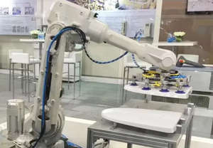 IRB6700-200 de bras de robot/2.6 Robot articulé portée de 2600mm avec pince pneumatique pour empiler la solution de robot de manipulation - Product Image 6