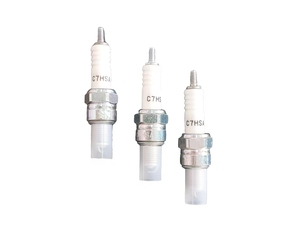 Bougie d'allumage Bujia Sport Bike Matériau Iridium de haute qualité Bon rapport qualité-prix pour moteur de <span class=keywords><strong>voiture</strong></span> et Motocicleta - Product Image 4