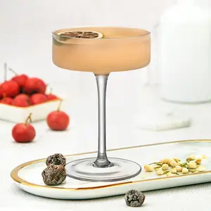 Gelas anggur Bar, peralatan minum tangan ditiup 160ml kacamata anggur kristal unik Martini bening Gelas koktail Margarita cangkir anggur kreatif