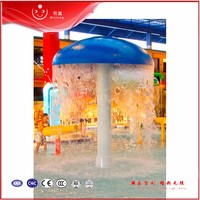 Équipement de loisirs aquatiques interactif en fibre de verre, en forme de champignon, avec pulvérisation d'eau, en plastique, pour parc extérieur, couleur personnalisée