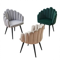 Chaise de salle à manger en velours au design moderne avec pieds en métal, durable et écologique pour l'ameublement de la maison