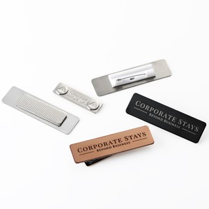Distintivo del nome del personale in bianco con Logo personalizzato all'ingrosso targhette in metallo in acciaio inossidabile etichette magnetiche per dipendenti dell'<span class=keywords><strong>hotel</strong></span> - Product Image 5