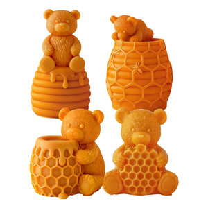 Bougie parfumée artisanale en forme d'ours, sans fumée, pour décoration de mariage, cadeau, décoration intérieure et cadeaux de fêtes - Product Image 5