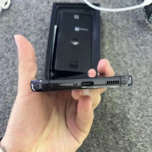 โทรศัพท์มือสองขายส่ง ปลดล็อคแล้ว ระบบแอนดรอยด์แท้ รุ่น <span class=keywords><strong>Samsung</strong></span> <span class=keywords><strong>Galaxy</strong></span> <span class=keywords><strong>S22</strong></span>+ 5G - Product Image 4