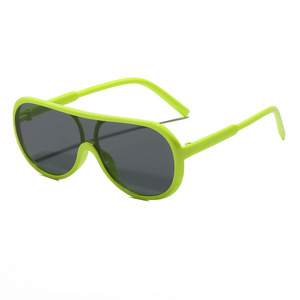 À la mode couleur bonbon fête enfants mode lunettes de soleil <span class=keywords><strong>2023</strong></span> enfants lunettes de soleil filles nuances pour filles garçons - Product Image 2