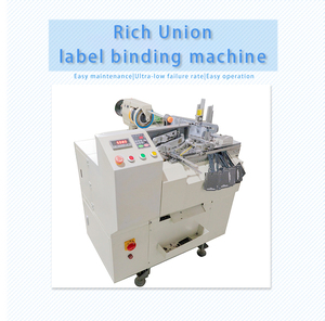 Máquina <span class=keywords><strong>de</strong></span> etiquetas, precio <span class=keywords><strong>de</strong></span> fábrica, máquina <span class=keywords><strong>de</strong></span> encuadernación <span class=keywords><strong>de</strong></span> cuerda automática para colgar etiquetas, cuerda <span class=keywords><strong>Nancy</strong></span> <span class=keywords><strong>de</strong></span> alta velocidad, cuerda <span class=keywords><strong>de</strong></span> algodón para colgar etiquetas - Product Image 3