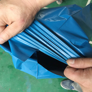ถุงไปรษณีย์สีน้ำเงิน PE แบบมีกาวในตัว รุ่น 3252 กาวร้อนละลาย หนา กันน้ำ สำหรับอีคอมเมิร์ซ และใช้สำหรับใส่ขยะ - Product Image 2