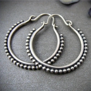 Orecchini a Cerchio Vintage con Perline per Donne, Stile Retrò, Gioielli di Moda all'Ingrosso - Product Image 1