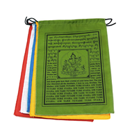 Vente directe personnalisée en gros 10*10 pouces satin Windhorse Lungta bouddhiste tibétain tranquille drapeau de prière bannière